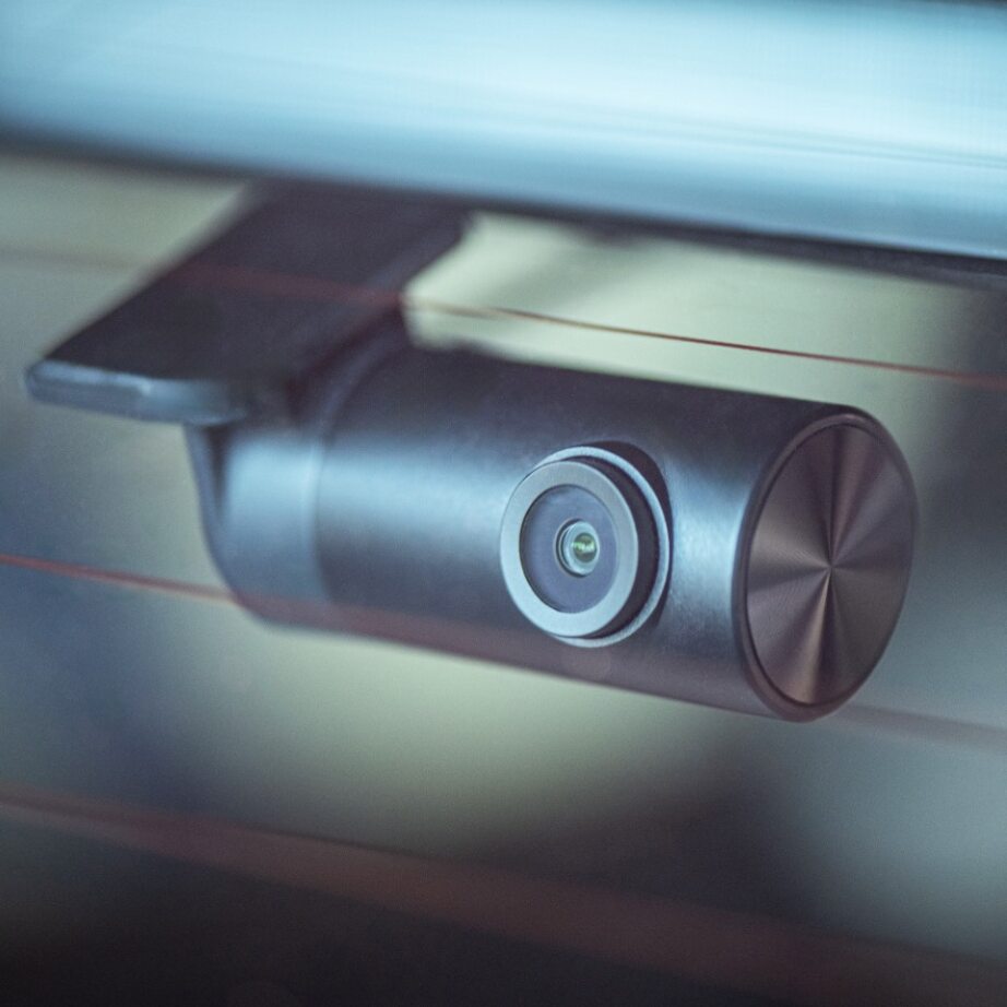 Ferrari - Road Angel Halo Elite 4K (2160p) & 1K (1080p) Dual Dash Cam With Sony Starvis 2 Enhanced Night Vision Video Technology!- With 256GB SD Card & Hardwiring Kit Bundle